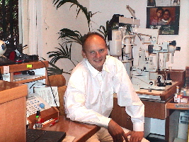 Dr. med. Ralf Lierow